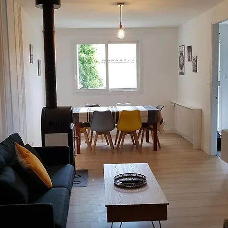 Casa vacanze Charmante Maison De *